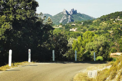 return to Dentelles de Montmirail