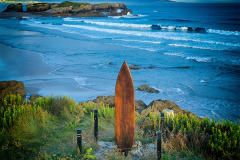 Sunrise solo in the beautiful surf, Praia dos Castros