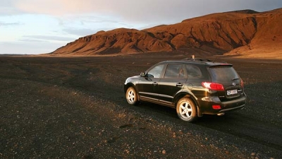 Afangagil to Hraunin riverbed driving