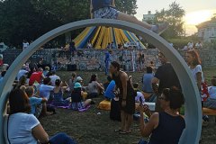 she took the highest seat in the house at Ana Desetnica street theatre festival