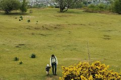 Stirling castle and the William Wallace monument in the background are somewhat of a home territory for my Scottish lasses